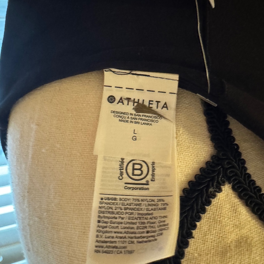 Athleta Solace Bra - Black - Large - D-DD - NWT - Picture 9 of 11